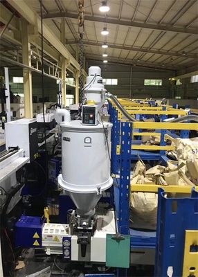 Mesin Pemuat Otomatis Vakum Tunggal Resin Plastik 200 Kg / H Throughput