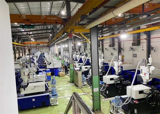 Plastik Loader Pengeringan Hopper Untuk Mesin Injeksi Molding