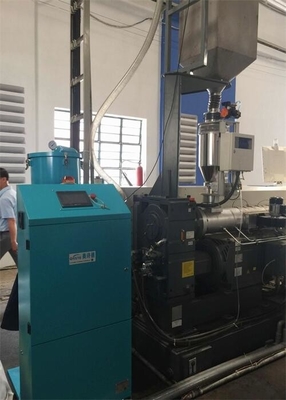 Hopper Pemuat Vakum Industri Otomatis Terpisah Untuk Pengumpanan Bahan Plastik