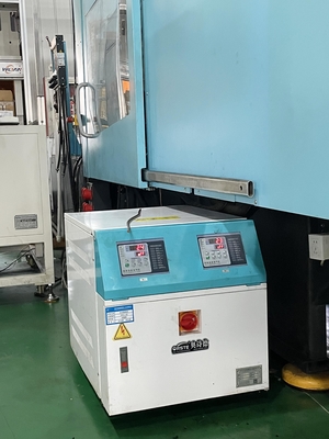 Unit Pengontrol Suhu Cetakan Plastik Jenis Minyak 3 Fase 380V 50Hz