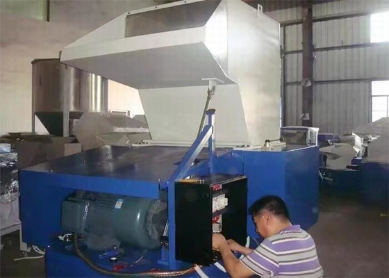 Mesin Shredder Daur Ulang Plastik Granulator Granulasi Tengah Abu-abu Kecepatan Tinggi