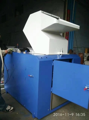 Mesin Granulator Penghancur Plastik Industri Pusat Kecepatan Cepat SKD-11 OG-30FS