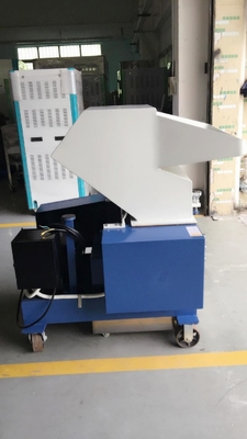 7.5KW Plastik Cacat Mesin Granulator Pulverizer Kecepatan Tinggi OG-10FS Warna Abu-abu