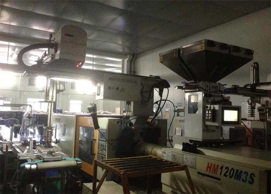 Injection Blow Extrusion Gravimetric Batch Blender Pengumpan Plastik Otomatis