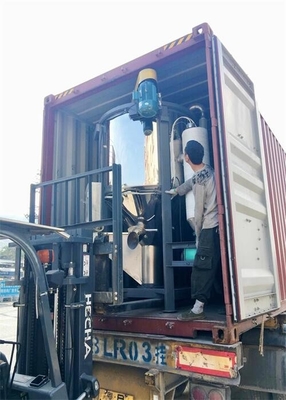 Mesin pengaduk pengering campuran plastik dengan sekrup yang digerakkan oleh motor 3,75 -7,5KW