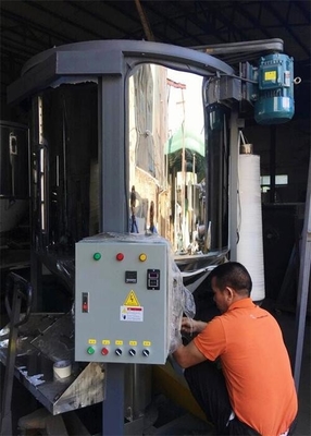 Mesin pencampuran plastik vertikal untuk pencampuran kecepatan yang efisien