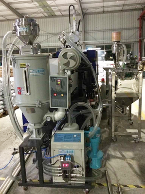 Compact Auto Hopper Loader Jenis Terpisah Untuk Resin Butiran Plastik