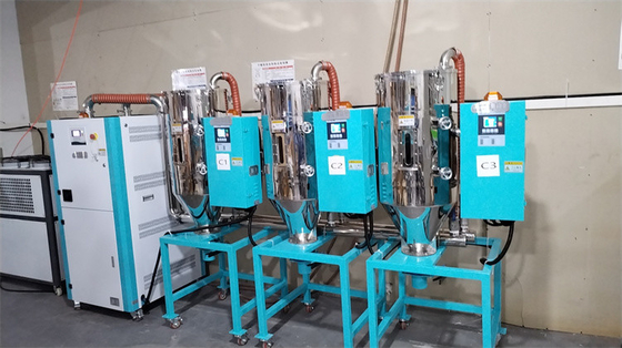 Pengering Hopper Dehumidifying Stainless Steel 4-40 Kw Untuk Pengeringan Granula Plastik