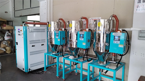 Pengering Desiccant Bahan Hopper yang Disesuaikan Untuk Pengeringan Plastik 4000 L/min