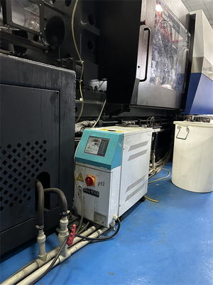 Kontroler suhu cetakan tabung tembaga 50-180 derajat C Dengan daya pendingin 1-5 HP Dan daya pompa