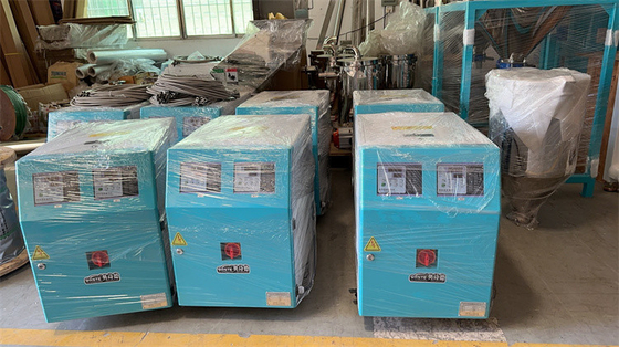 Precision PLC Displayed Mold Temperature Controller Dengan Elemen Pendingin Tabung Tembaga